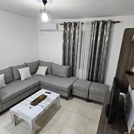 Amelia Apartment *